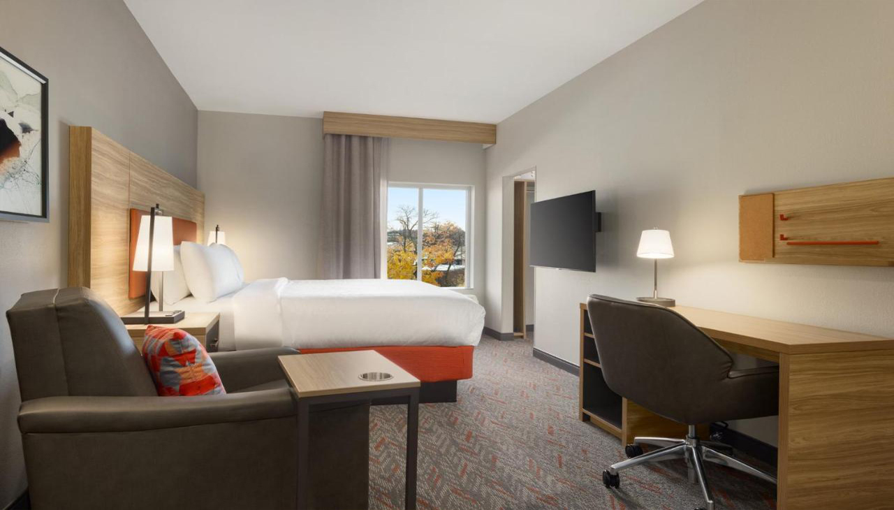 King Bed Suites