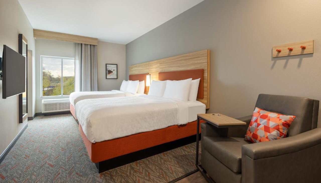 Standard Queenbeds